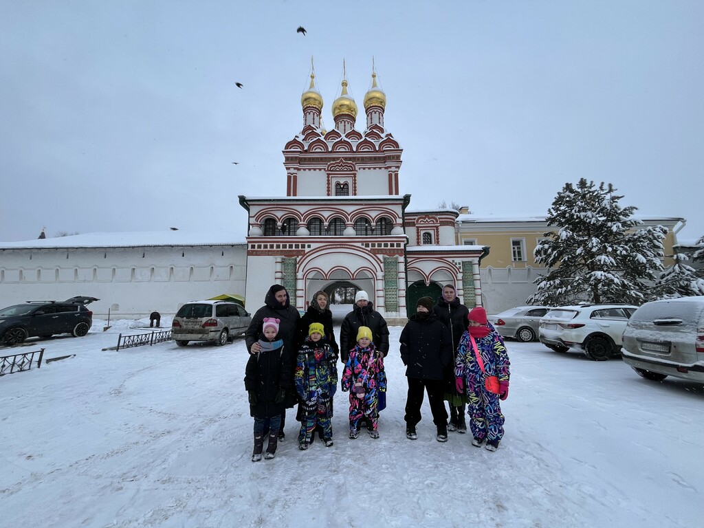По святым местам
