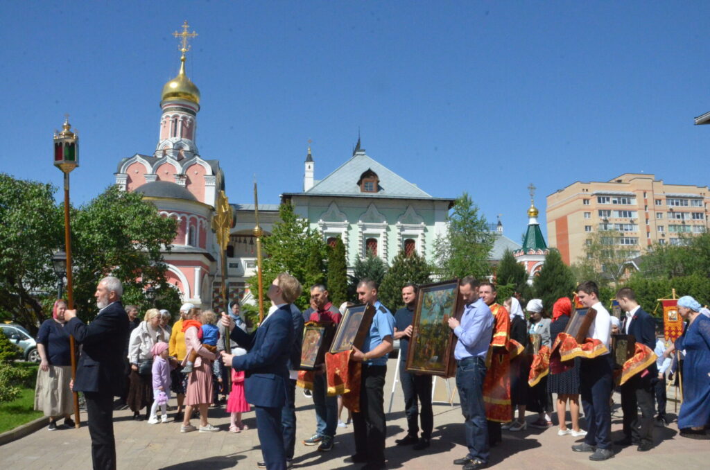 Перенесение мощей свт. Николая Угодника