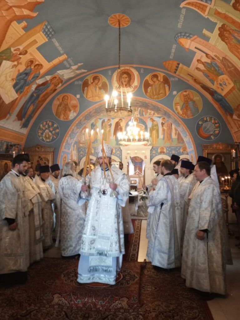 В Сергиевском храме с. Веледниково прошло отпевание иерея Вадима Калямина