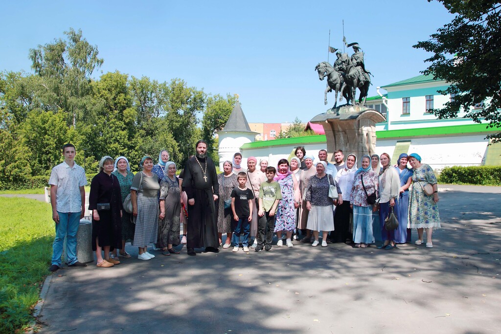 Поездка в Дмитровский кремль