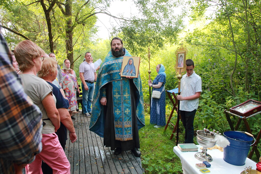 Водосвятный молебен в деревне Воскресёнки