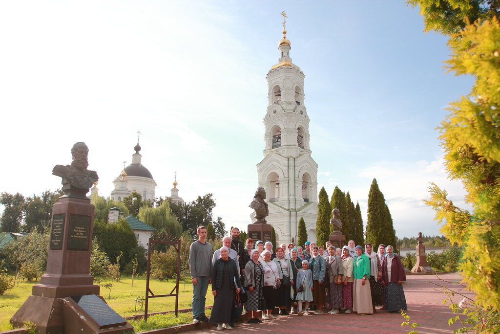 Поклонение Кипрской иконе Божией Матери