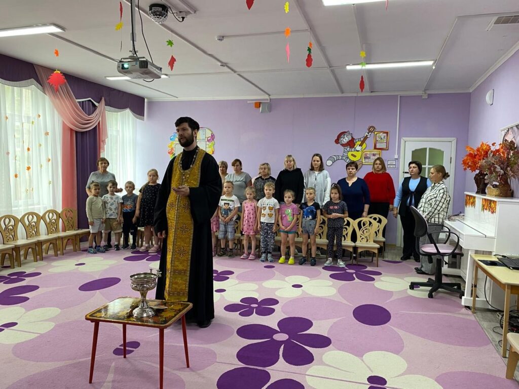 Молебные пения на начало учебного года в детских садах г.Дедовска