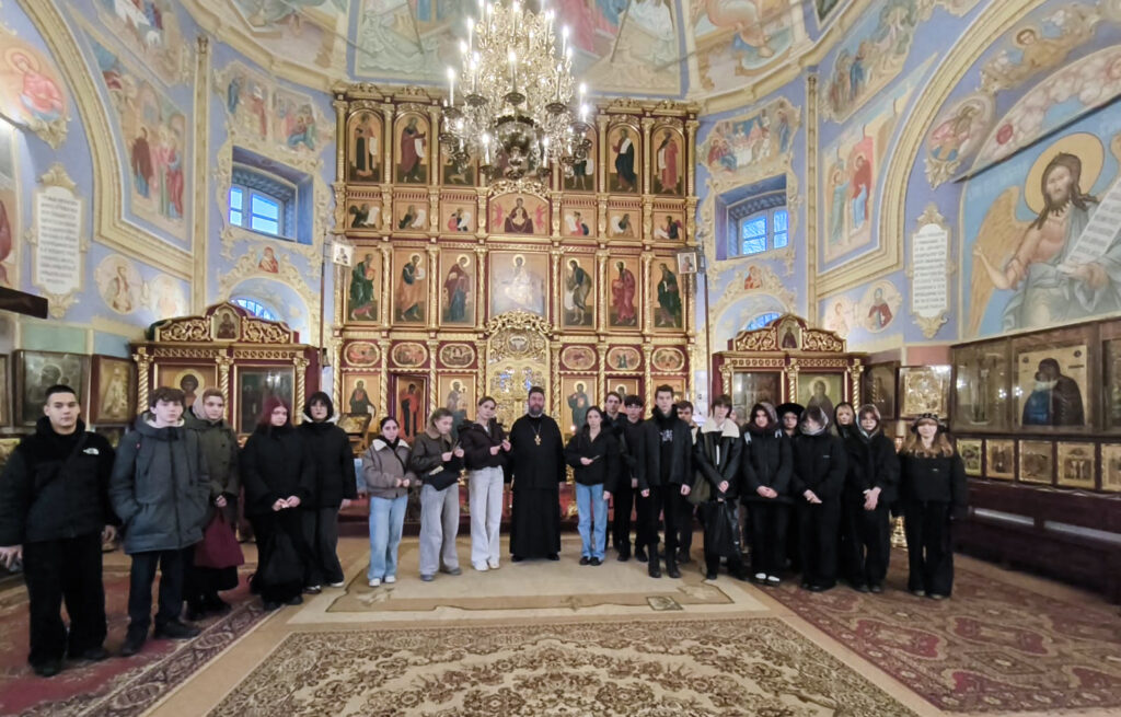 Открытие Рождественских чтений в Иоанно-Предтеченском храме д.Садки