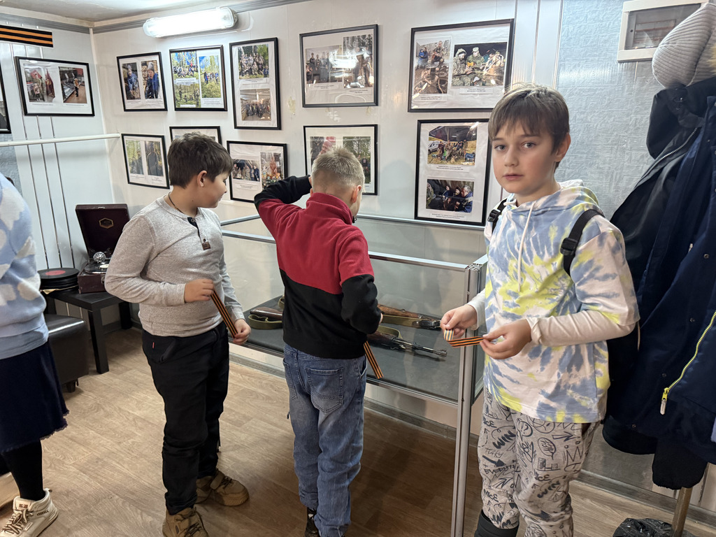 Посщение музея поискового отряда «Поиск» учащимися воскресной школы Казанского храма в Глебово