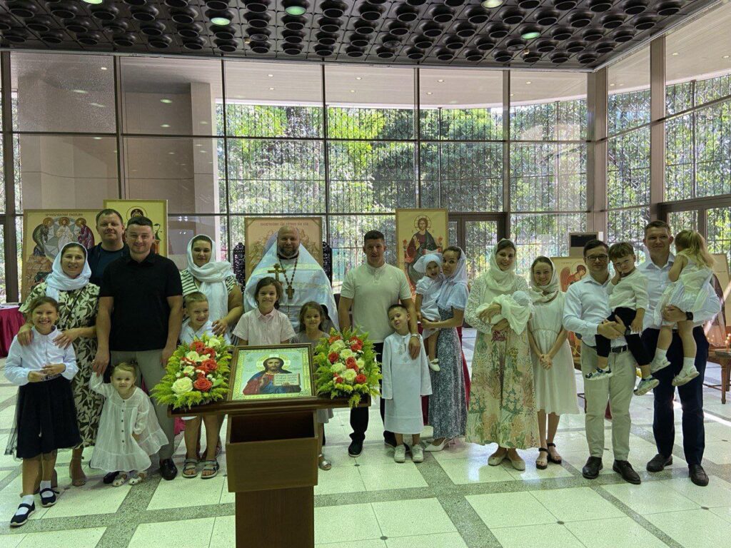 Крещенский сочельник в Янгоне, Республика Союз Мьянма