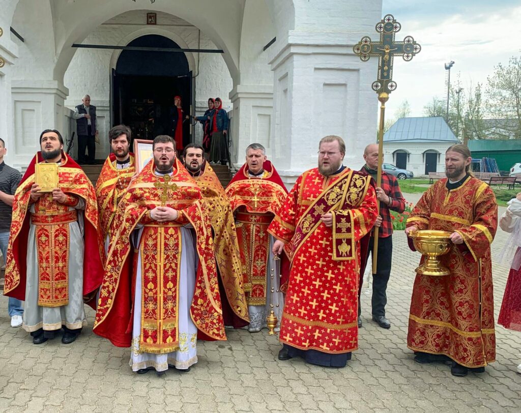 Престольный праздник в Георгиевском храме г. Дедовск