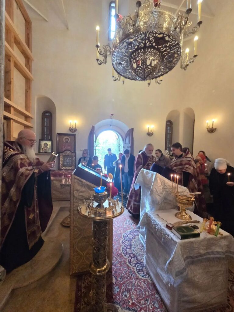 26 сентября, Воскресение Словущее