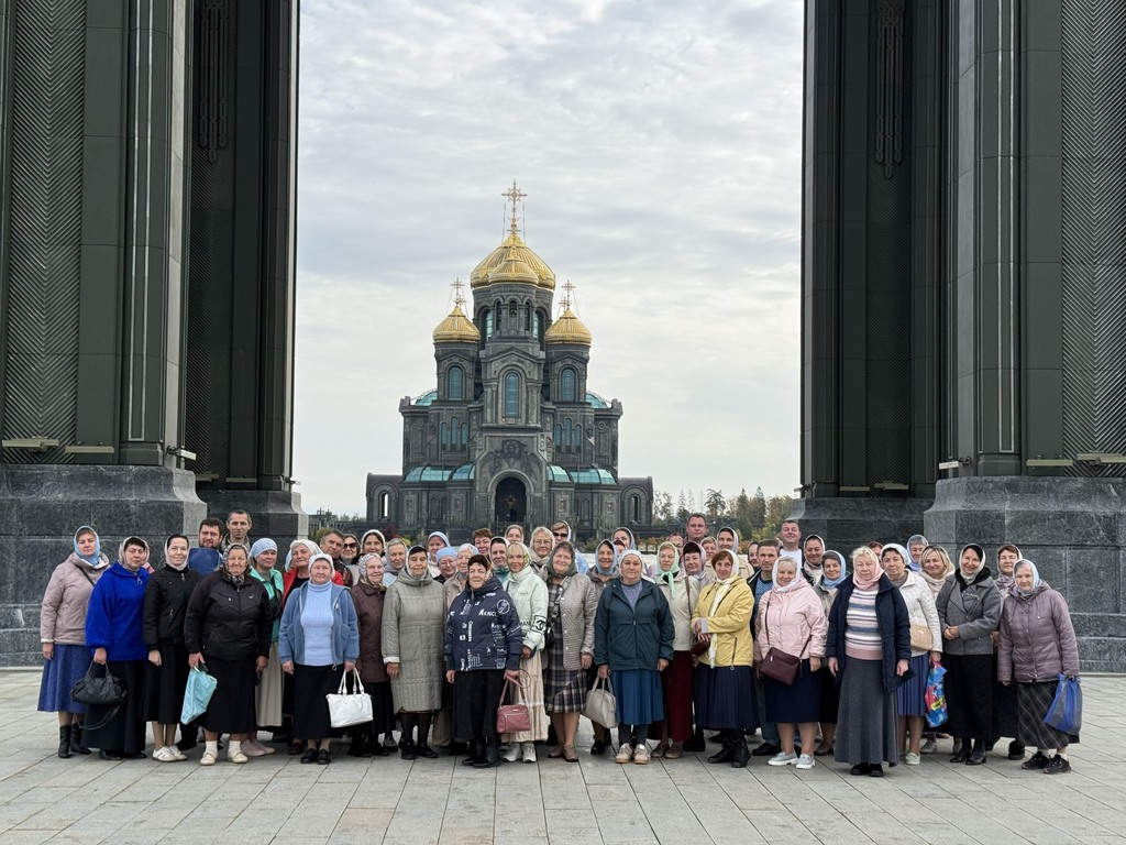 Паломническая поездка к Тихвинской иконе Божией Матери