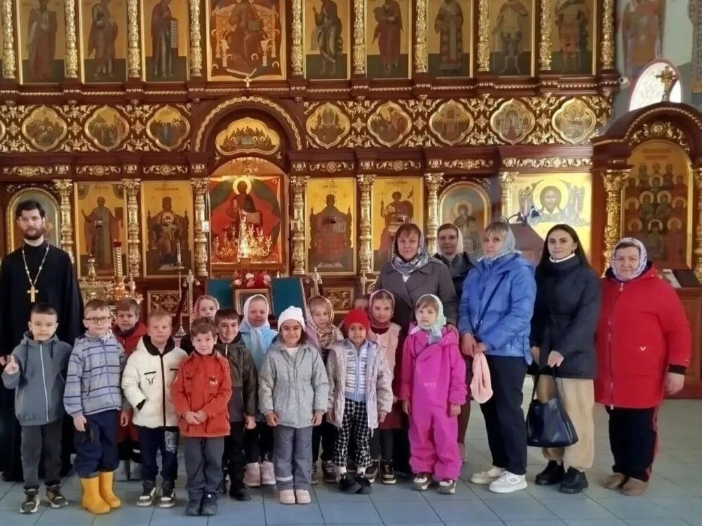 Воспитанники детского сада №2 посетили Георгиевский храм