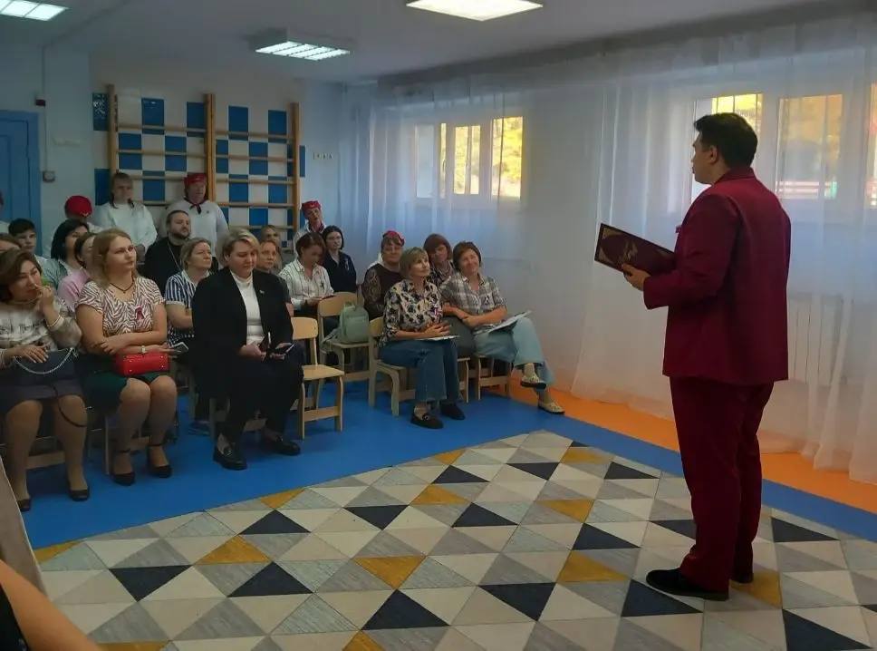 Встреча со священником в Первомайской школе
